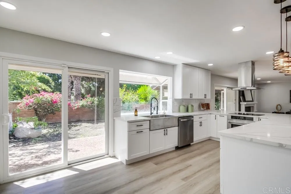 12580 Oaks North Drive, San Diego, California 92128 home-pic-17